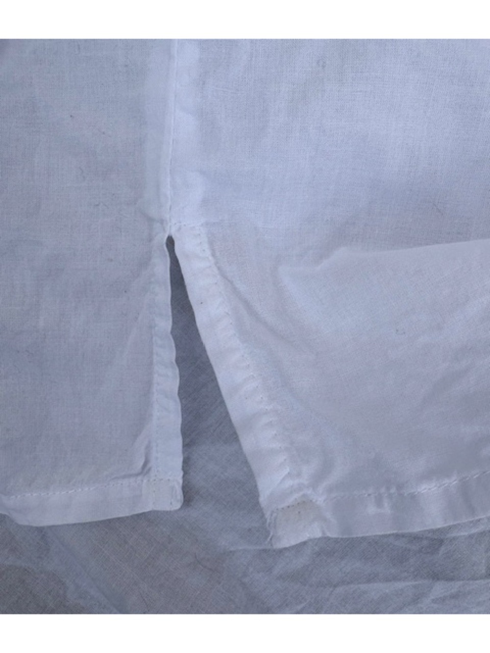 White Cotton Peasant Blouse with Embroidery, excellent condition women’s size S - Picture 5 of 7